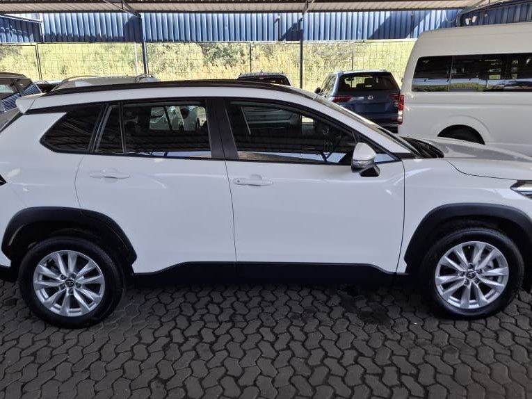 Toyota COROLLA CROSS 1.8 XS in Namibia