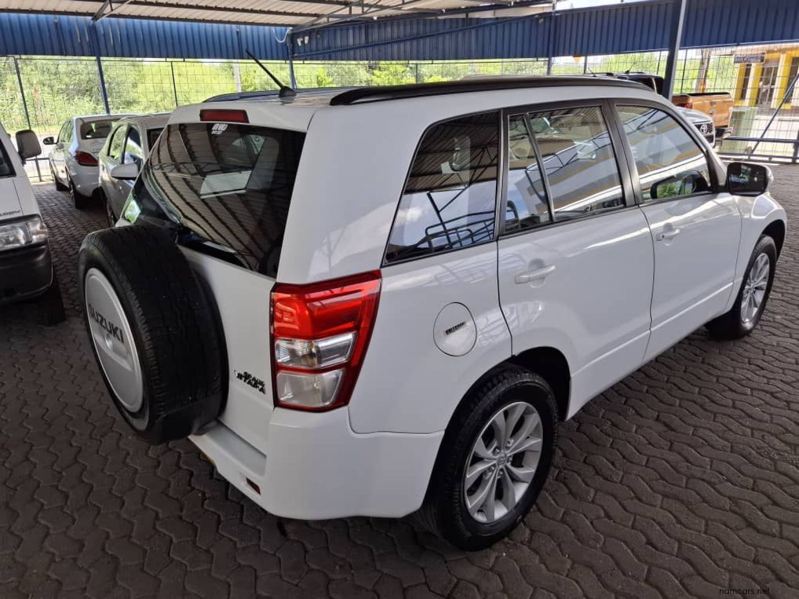 2016 Suzuki GRAND VITARA 2.4 AUTO 4X4 photo