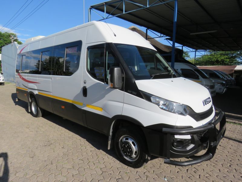 2018 Iveco IVECO DAILY 50-150 23 SEATER photo