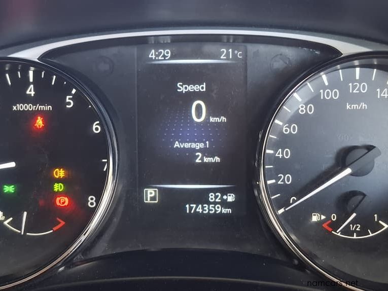 2017 Nissan X-TRAIL 2.5 4X4 photo