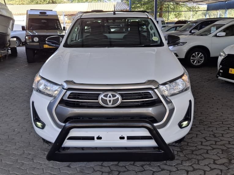 2020 Toyota HILUX 2.4 RAIDER S/CAB 4X2 MAN photo