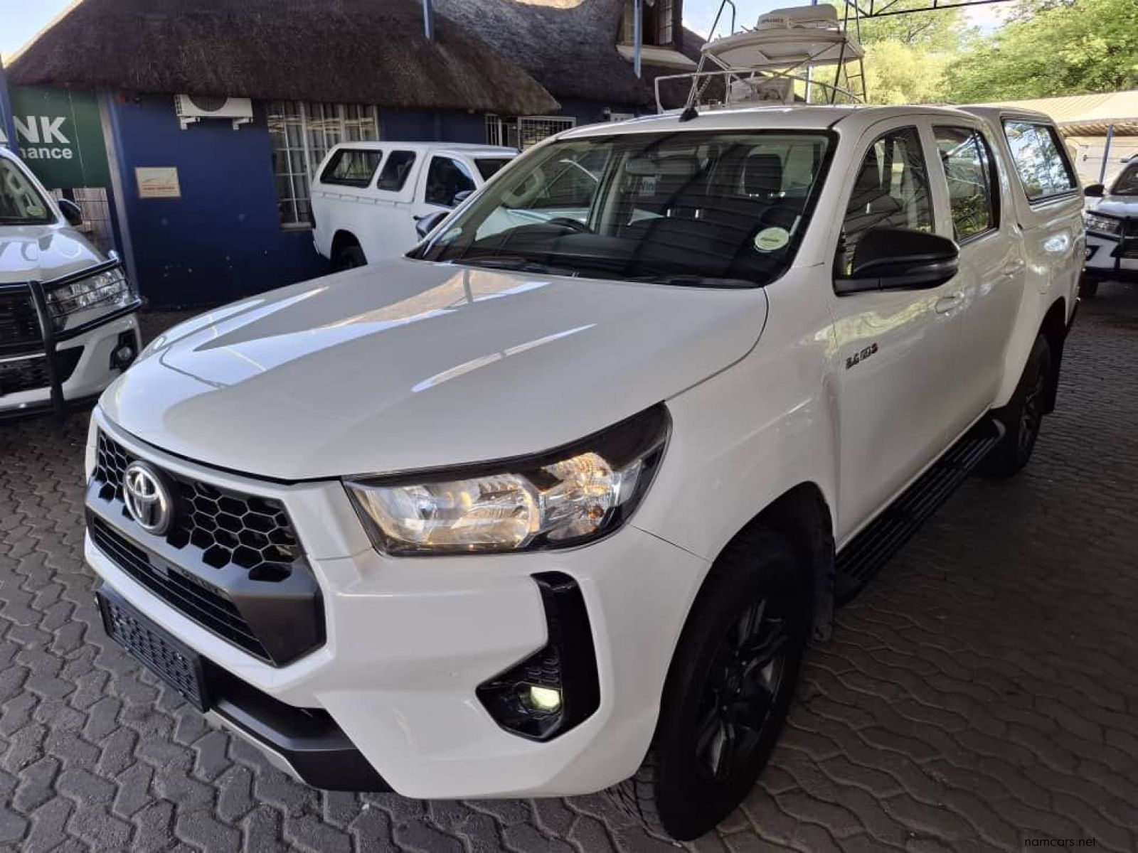 2024 Toyota HILUX 2.4 GD6 RAIDER 4X4 D/CAB AUTO photo