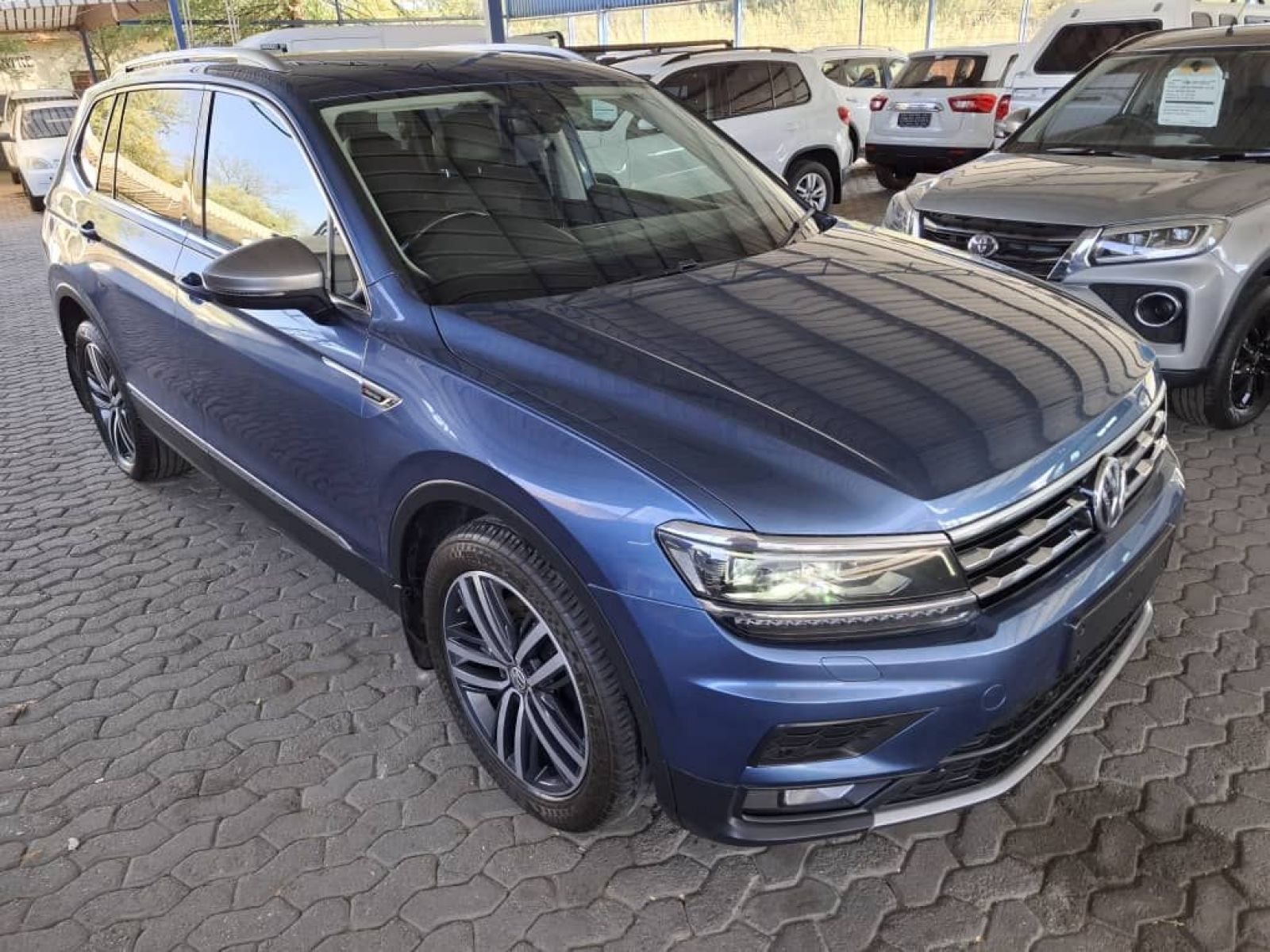 2018 Volkswagen TIGUAN 2.0 TSI COMFORTLINE 4-MOTION DSG photo
