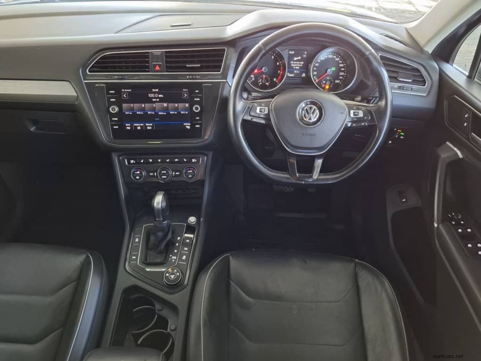 2018 Volkswagen TIGUAN 2.0 TSI COMFORTLINE 4-MOTION DSG photo