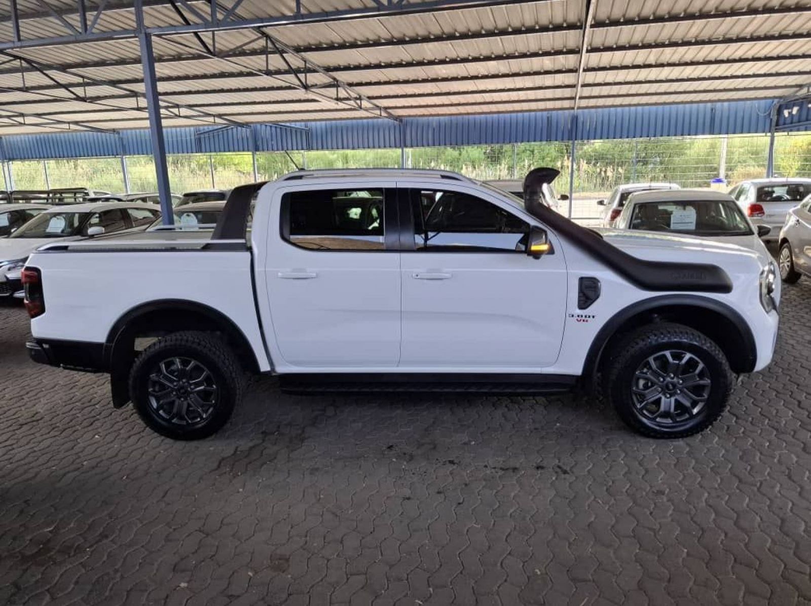 Used Ford RANGER 3.0 V6 WILDTRAK DIESEL 4X4 D/CAB AUTO  for sale in Windhoek, Namibia