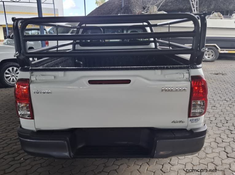 2018 Toyota HILUX 2.4 GD6 SRX 4X4 S/CAB pictures