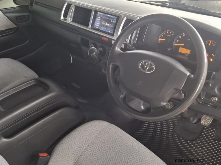 2021 Toyota QUANTUM 2.5 D4D GL 14 SEATER pictures
