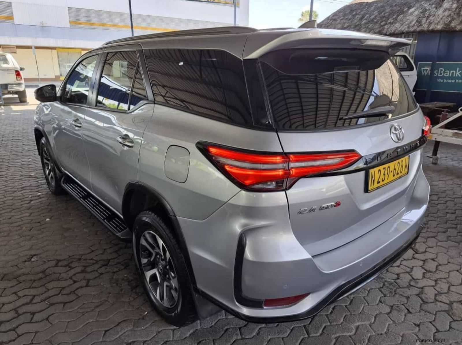 2024 Toyota FORTUNER 2.4 GD6 4X4 AUTO pictures