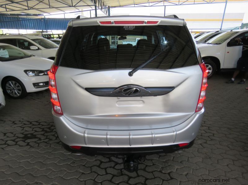 2018 Mahindra XUV 500 W8 M-HAWK 2.2 DIESEL AWD MAN pictures