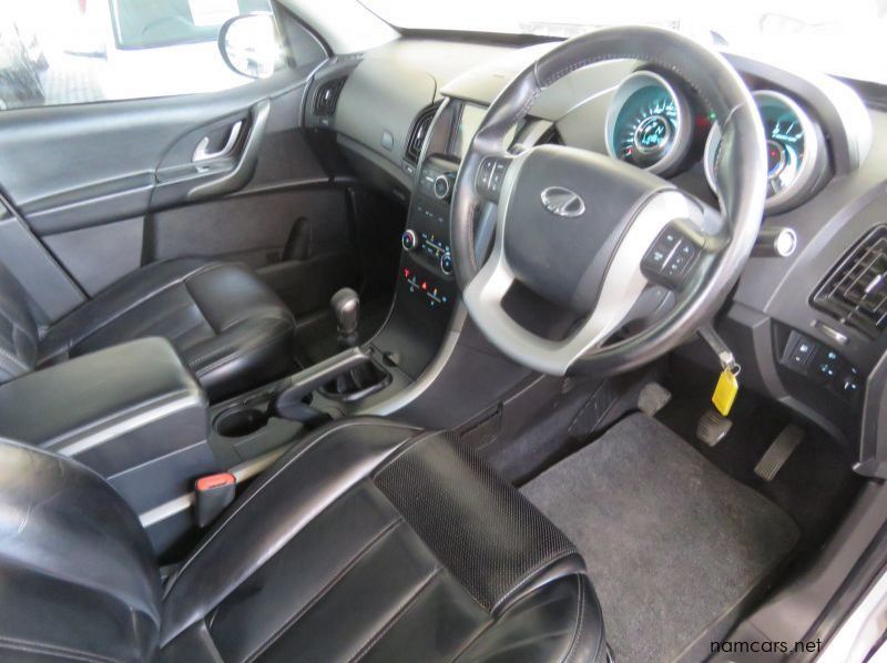 2018 Mahindra XUV 500 W8 M-HAWK 2.2 DIESEL AWD MAN pictures