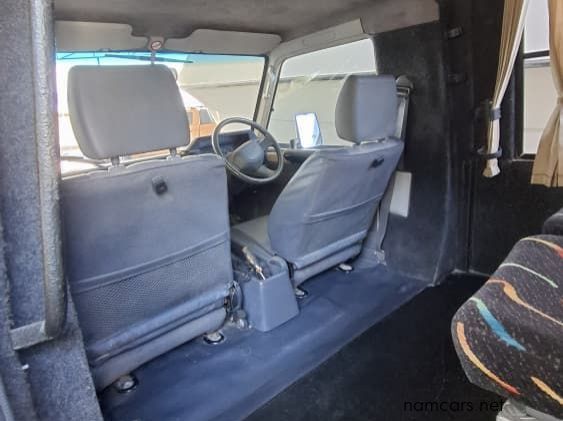 2007 Toyota LANDCRUISER 4.5 EFI 11 SEATER TOURIST TRANSPORTER pictures