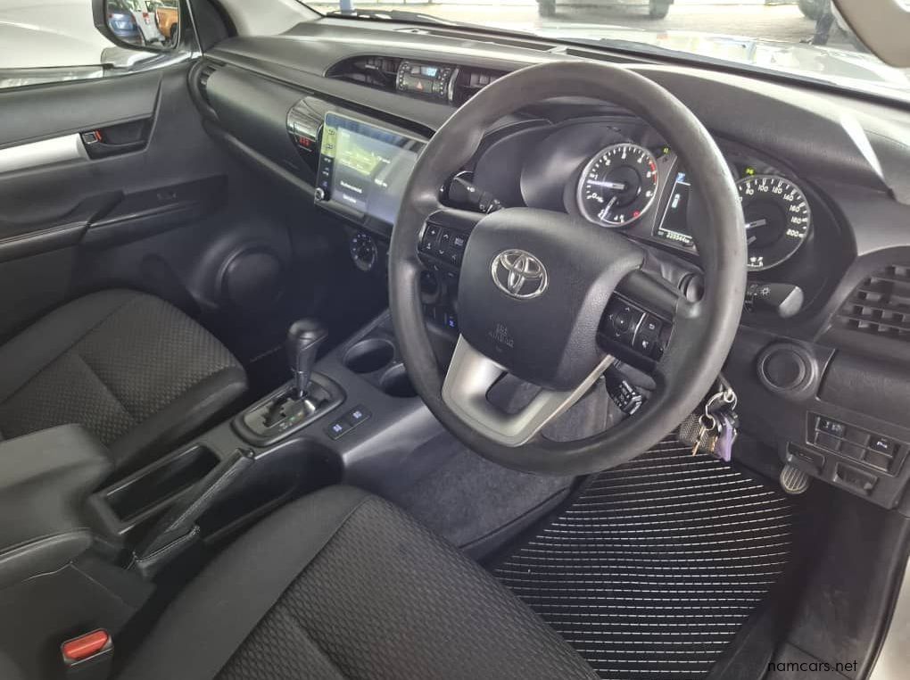 2021 Toyota HILUX 2.4 GD6 RAIDER D/CAB 4X4 AUTO pictures