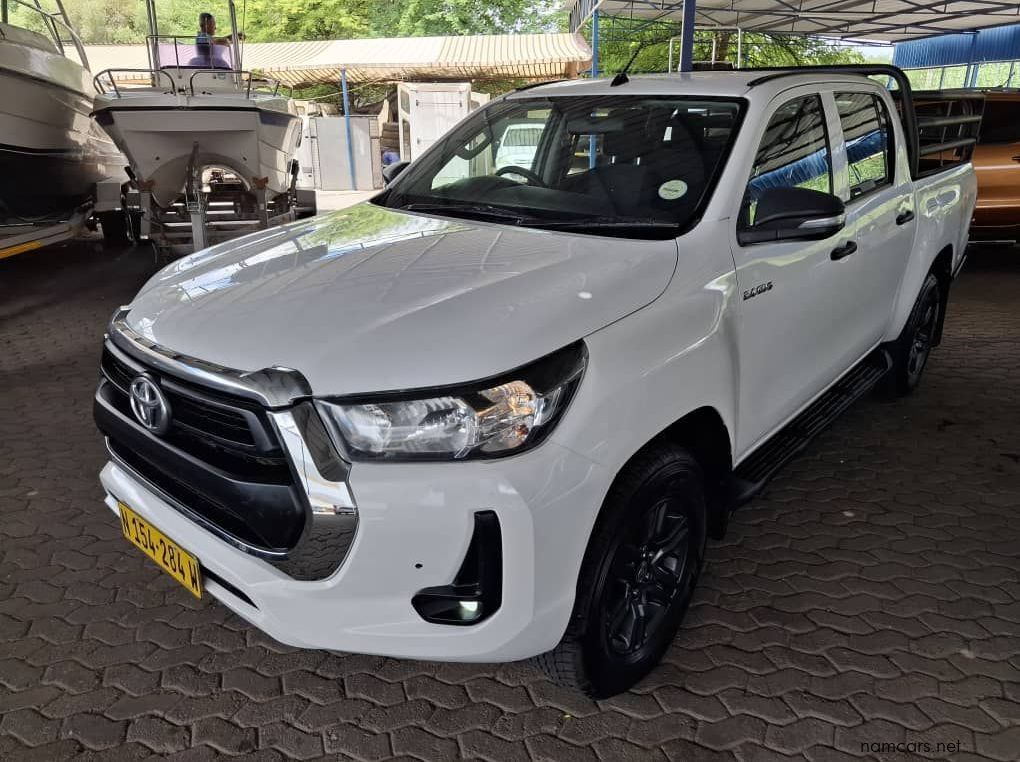 2021 Toyota HILUX 2.4 GD6 RAIDER D/CAB 4X4 AUTO pictures