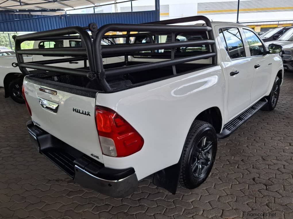 2021 Toyota HILUX 2.4 GD6 RAIDER D/CAB 4X4 AUTO pictures