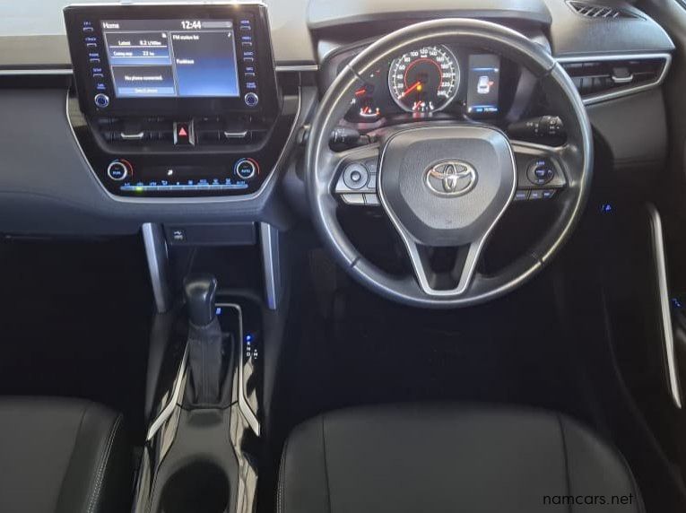 2022 Toyota COROLLA CROSS 1.8 XS pictures
