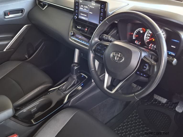 2022 Toyota COROLLA CROSS 1.8 XS pictures