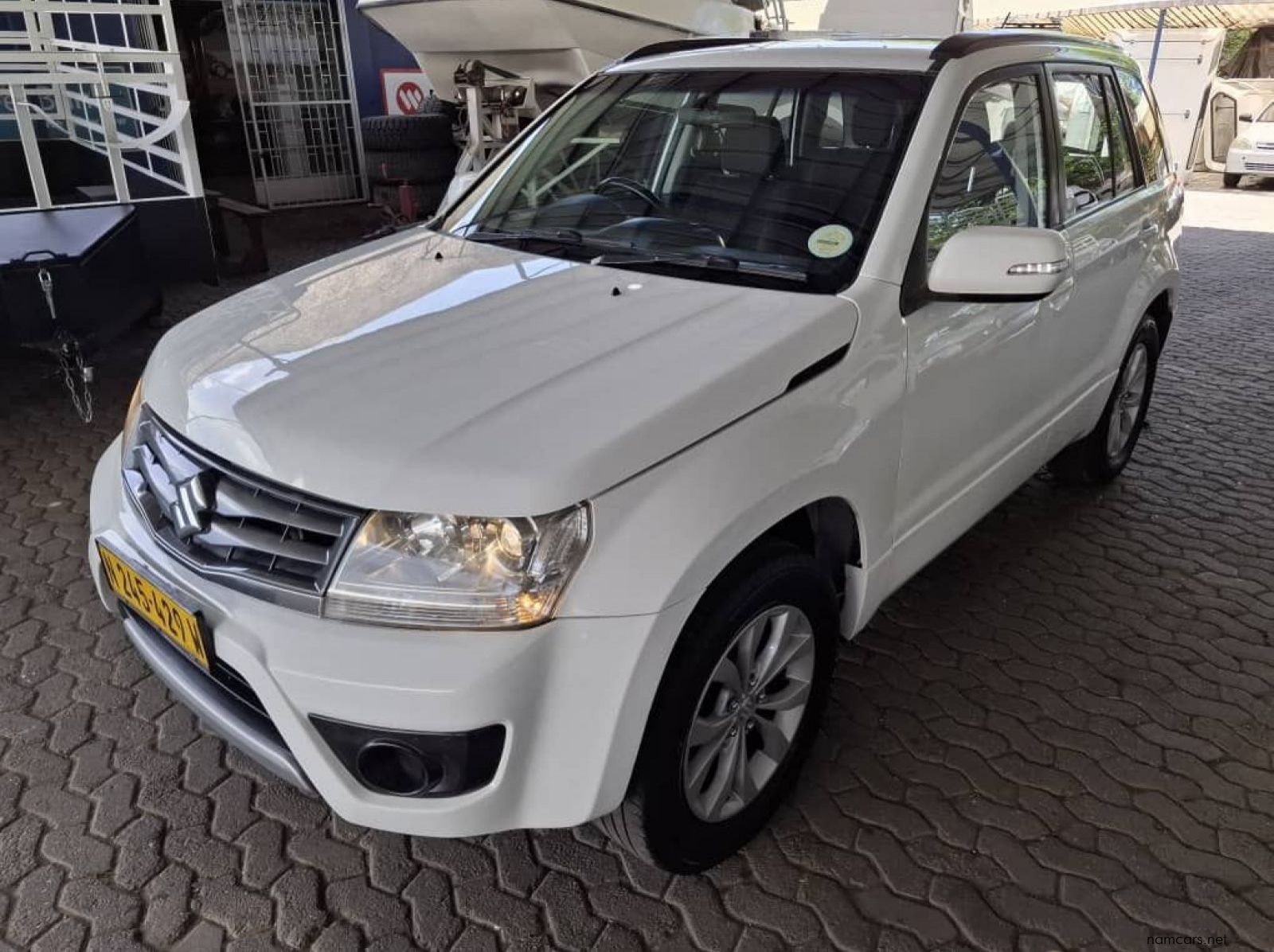 2016 Suzuki GRAND VITARA 2.4 AUTO 4X4 pictures