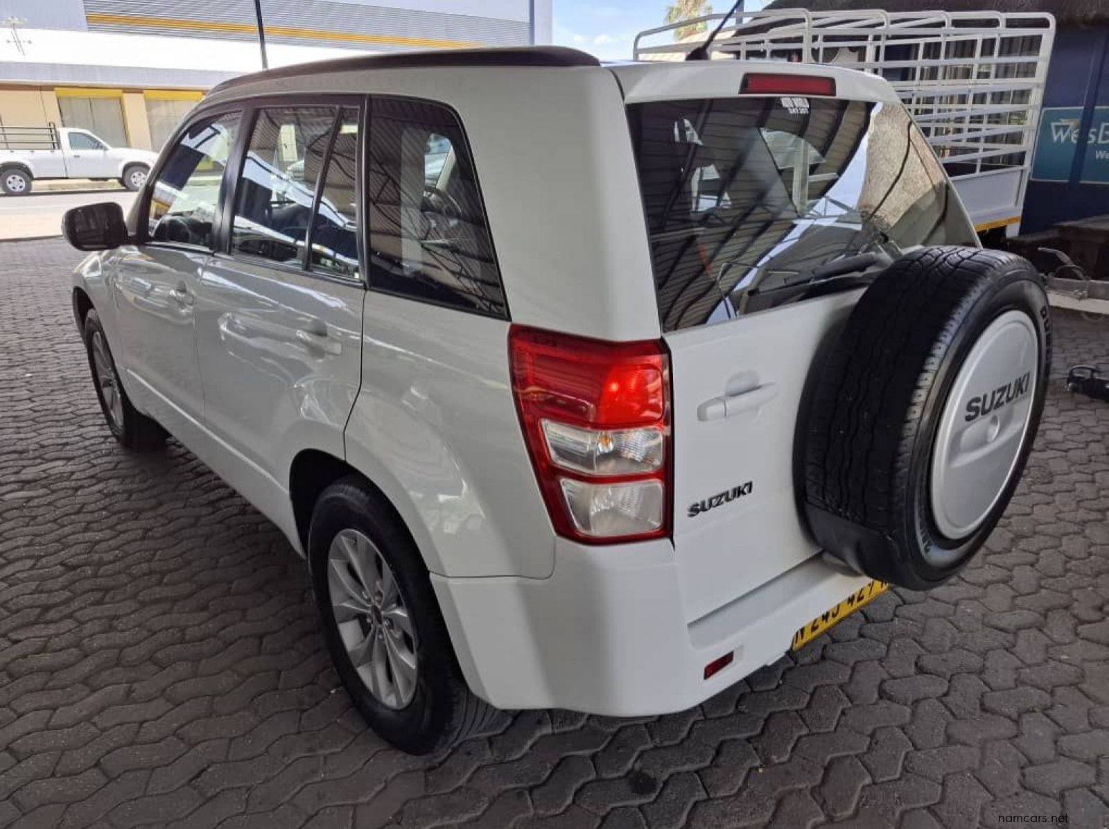 2016 Suzuki GRAND VITARA 2.4 AUTO 4X4 pictures