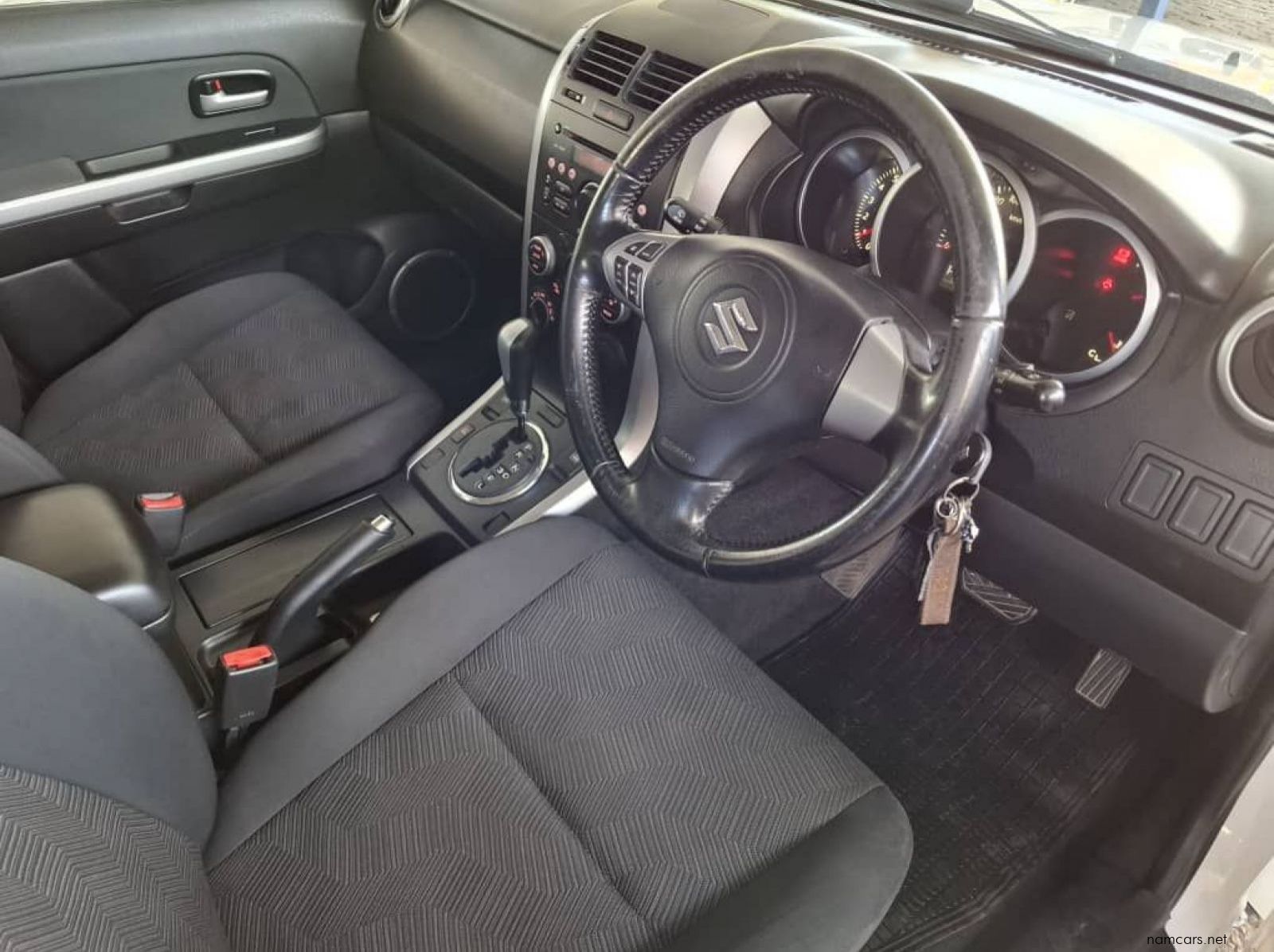 2016 Suzuki GRAND VITARA 2.4 AUTO 4X4 pictures