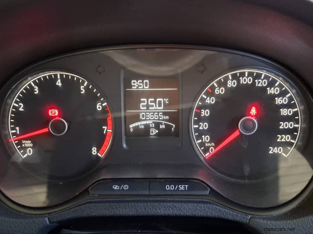 2019 Volkswagen POLO VIVO 1.4 TREDLINE pictures