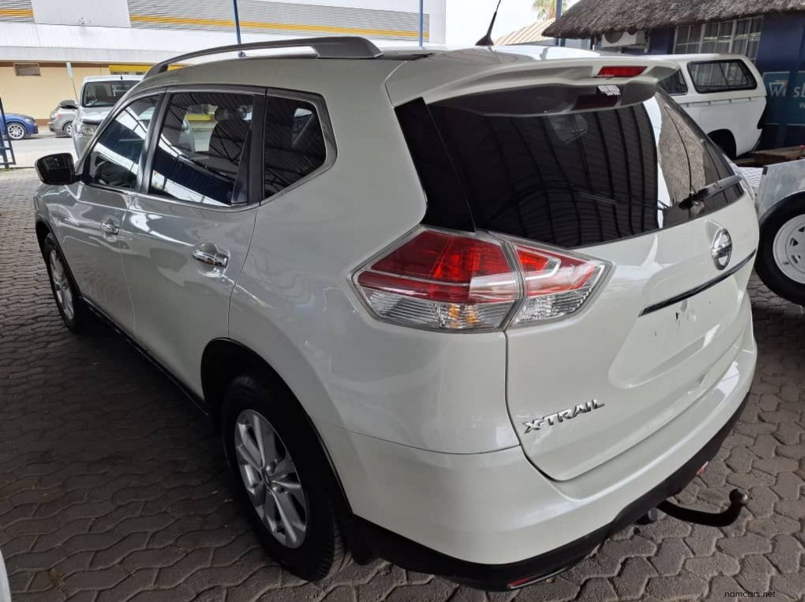 2017 Nissan X-TRAIL 2.5 ACCENTA 4X4 / AWD AUTO pictures