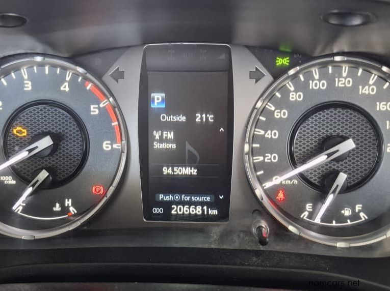 2021 Toyota HILUX 2.4 RAIDER 4X4 S/CAB AUTO pictures