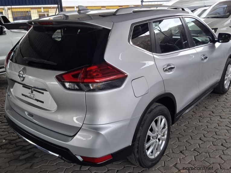 2022 Nissan X-TRAIL 2.5 ACCENTA  ALL WHEEL DRIVE AUTO pictures