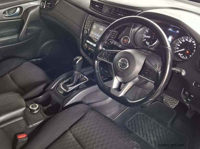 2022 Nissan X-TRAIL 2.5 ACCENTA  ALL WHEEL DRIVE AUTO pictures