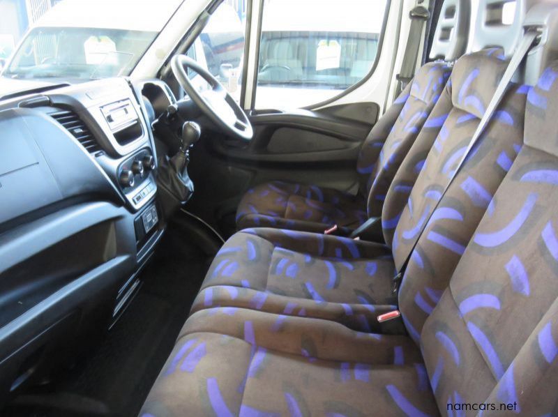 2018 Iveco IVECO DAILY 50-150 23 SEATER pictures