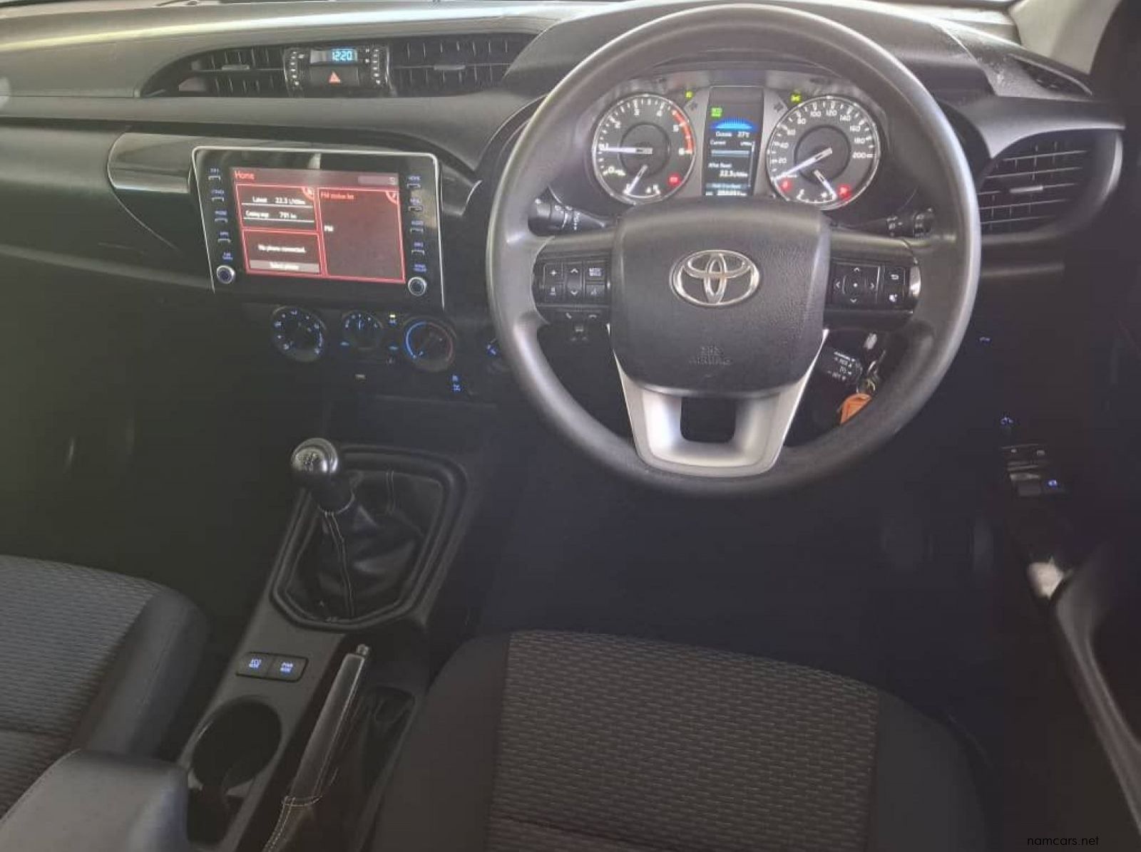 2021 Toyota HILUX 2.4 GD6 RAIDER 4X4 S/CAB MAN pictures