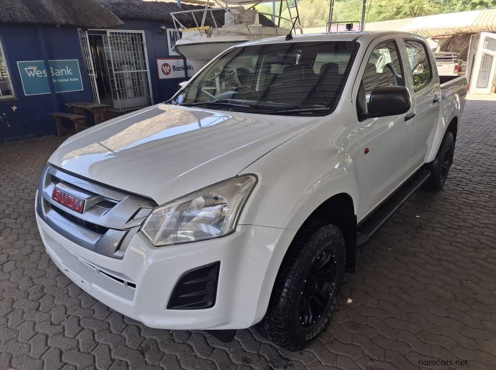 2021 Isuzu D-MAX 2.5 D/CAB 4X4 HI-RIDER pictures
