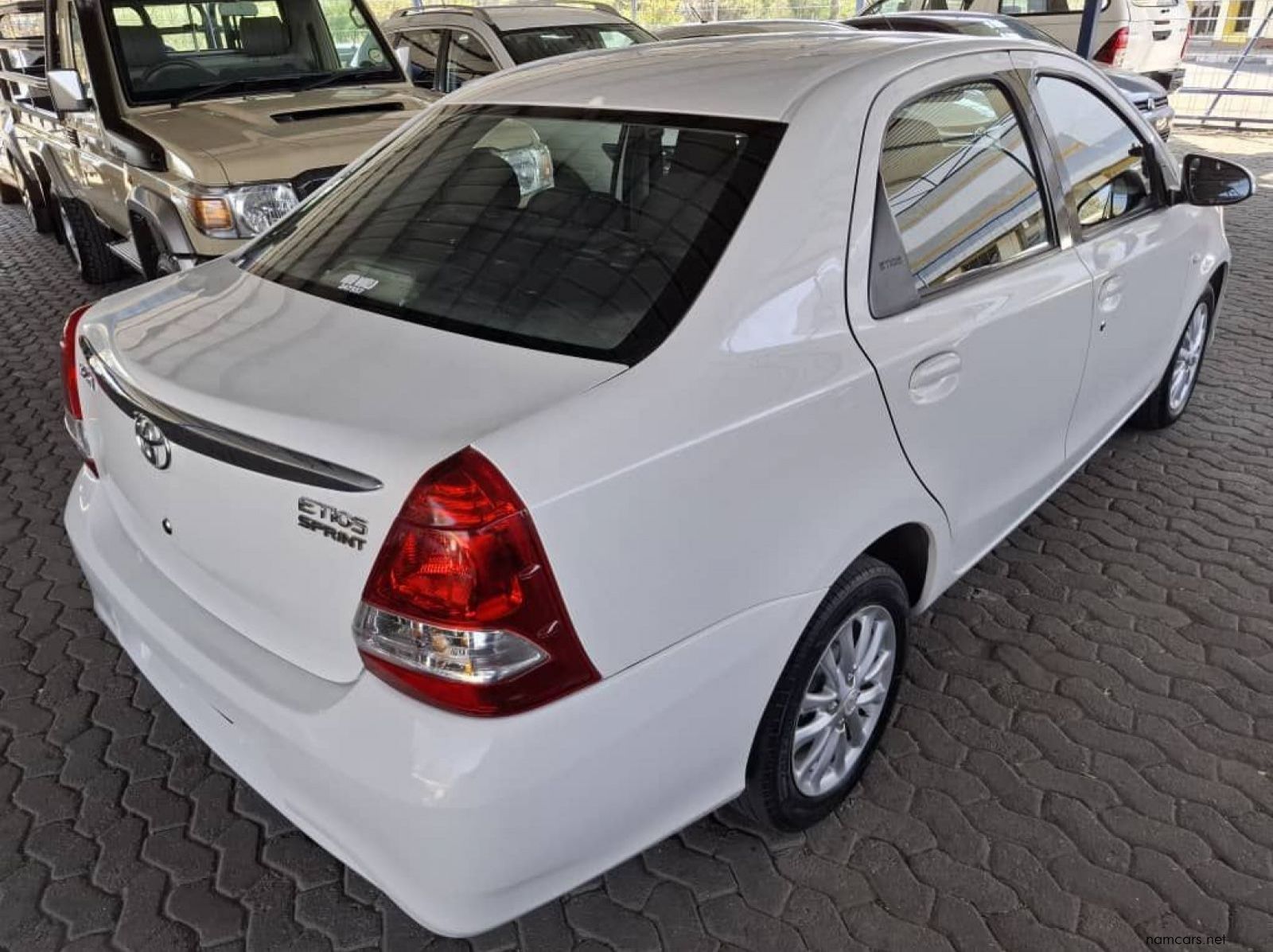 2019 Toyota ETIOS 1.5 SPRINT 4 DOOR pictures