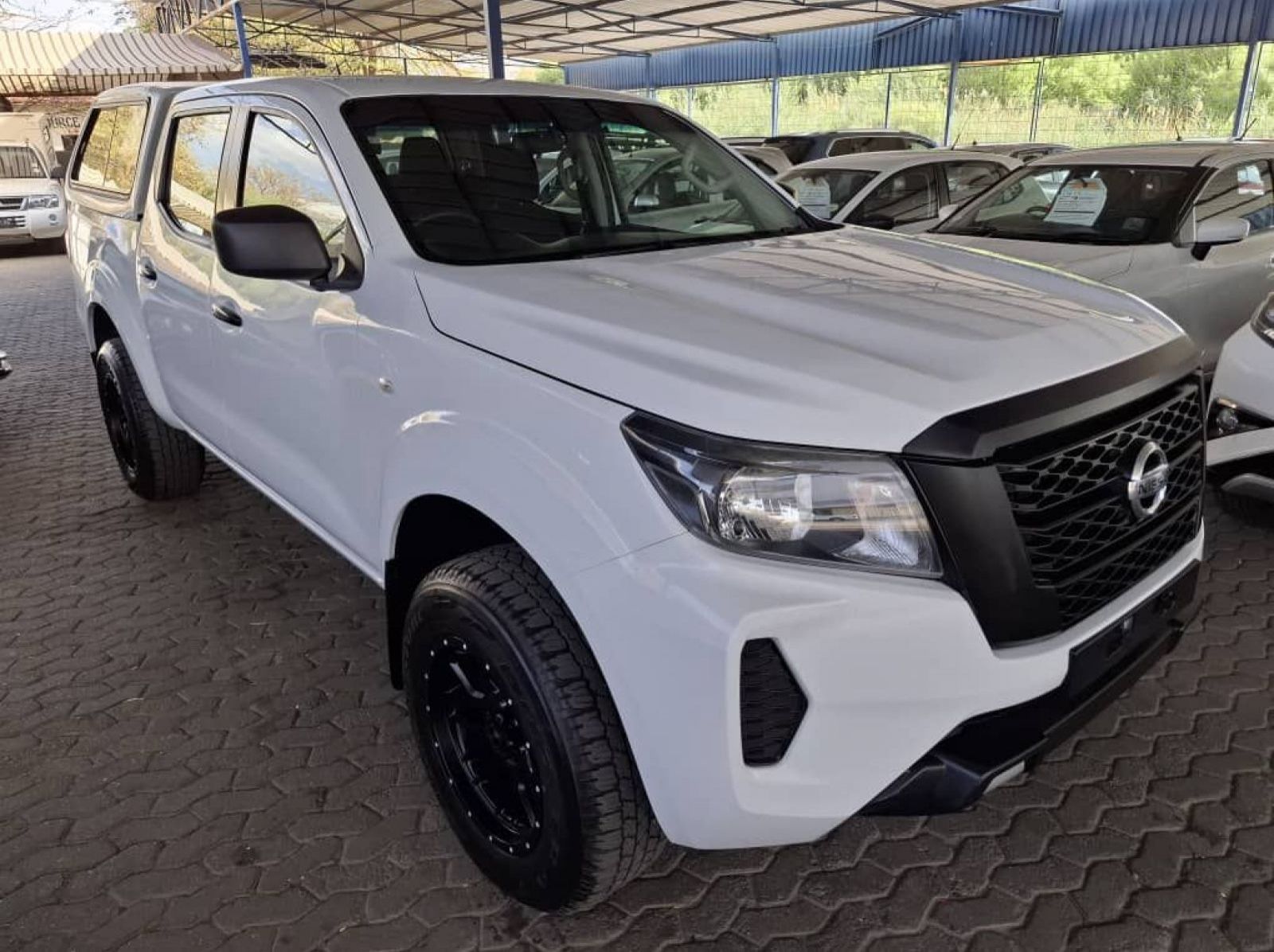 2021 Nissan NAVARA  2.5TDI XE MAN D/CAB pictures