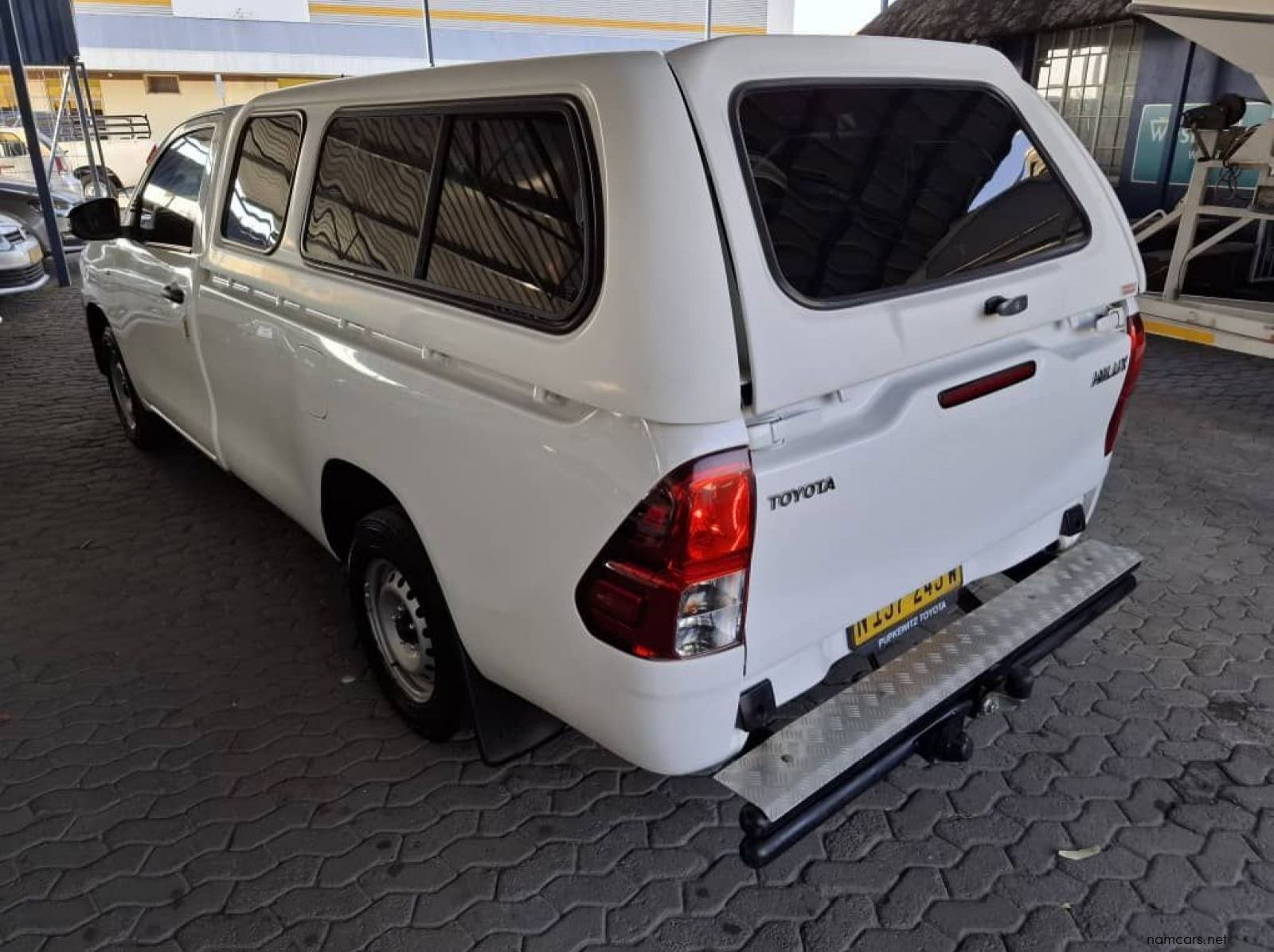 2021 Toyota HILUX 2000 VVTI A/CON CANOPY pictures