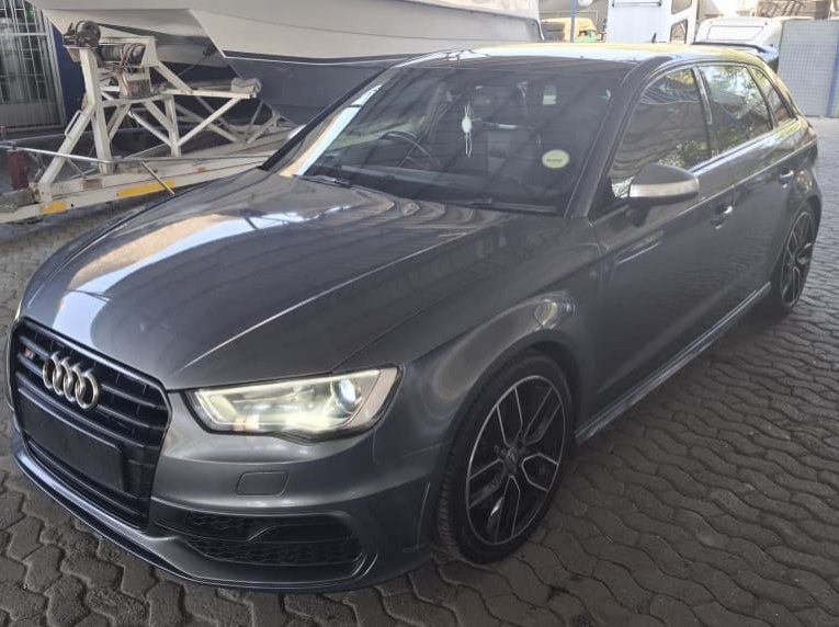 2015 Audi S3 QUATRO S-TRONIC pictures