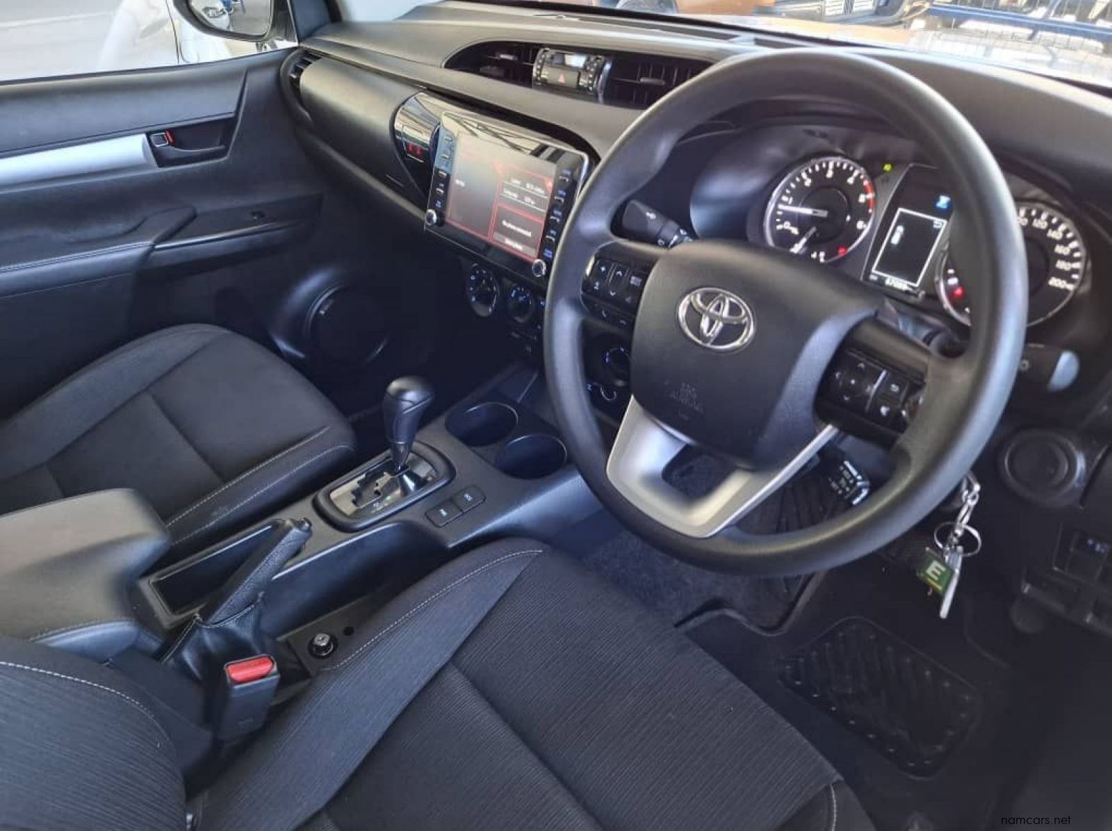 2024 Toyota HILUX 2.4 GD6 RAIDER 4X4 D/CAB AUTO pictures