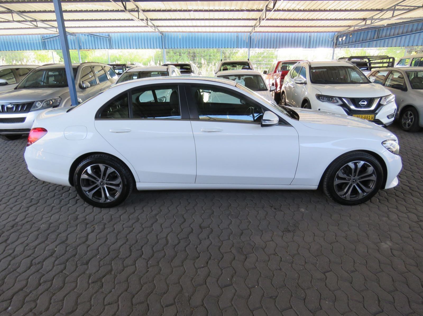 Used Mercedes-Benz C220 DIESEL AUTO  for sale in Windhoek, Namibia