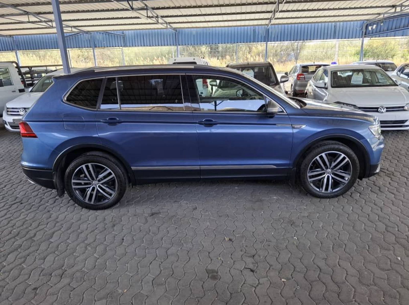Used Volkswagen TIGUAN 2.0 TSI COMFORTLINE 4-MOTION DSG  for sale in Windhoek, Namibia