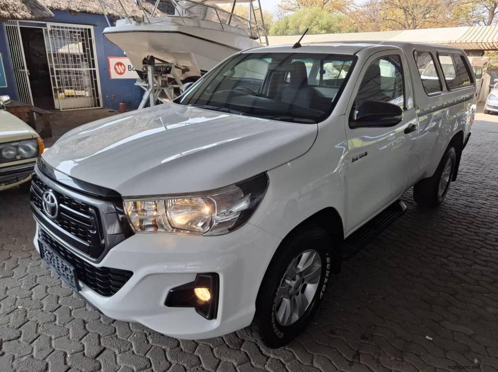 2019 Toyota HILUX 2.4 GD6 SRX 4X2 LWB S/CAB pictures