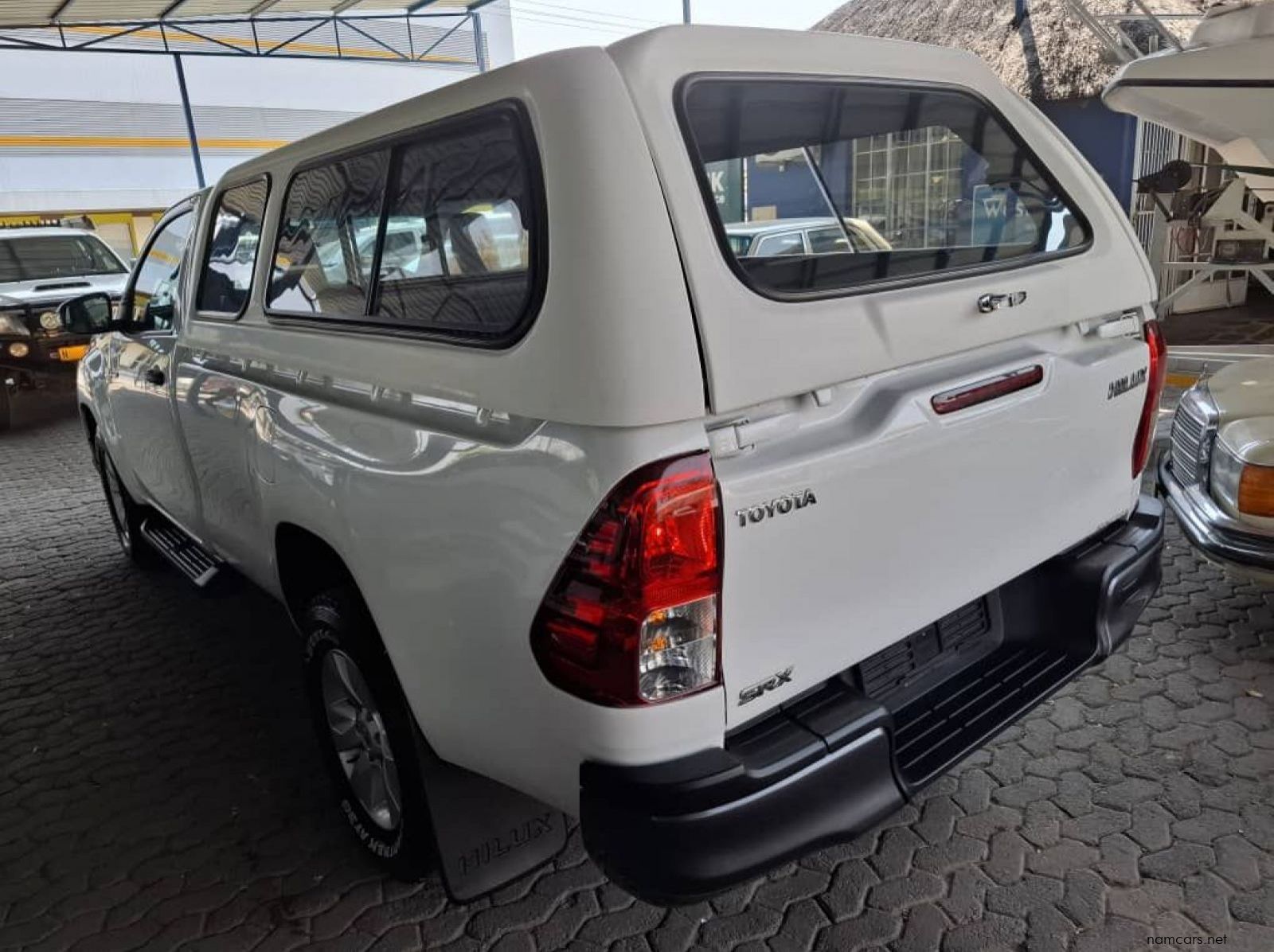 2019 Toyota HILUX 2.4 GD6 SRX 4X2 LWB S/CAB pictures