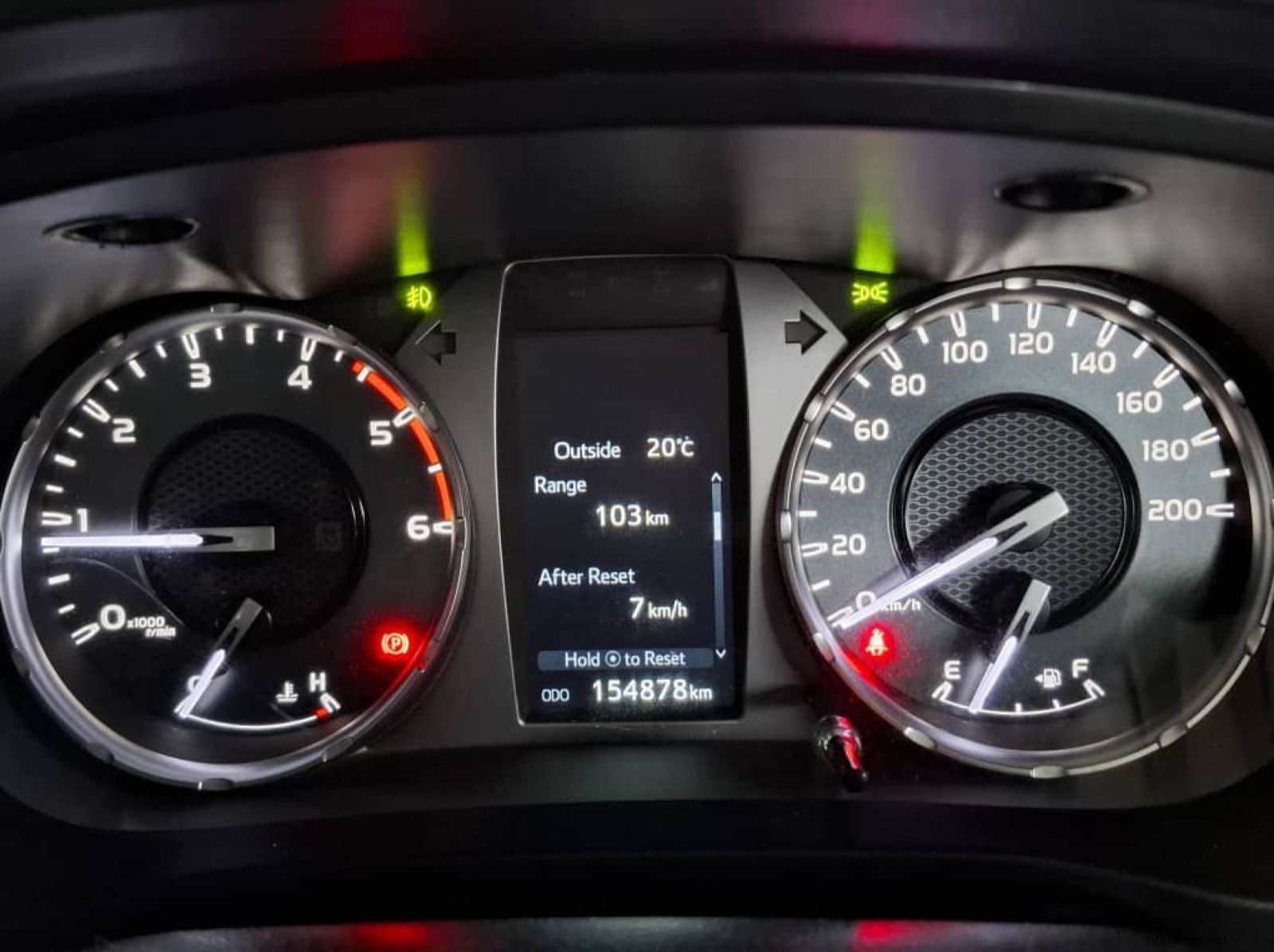 2022 Toyota HILUX 2.4 GD6 RAIDER 4X4 MAN S/CAB pictures