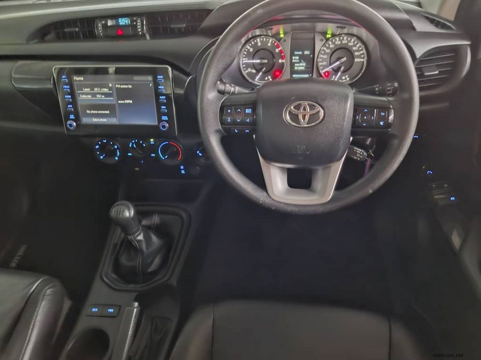 2022 Toyota HILUX 2.4 GD6 RAIDER 4X4 MAN S/CAB pictures