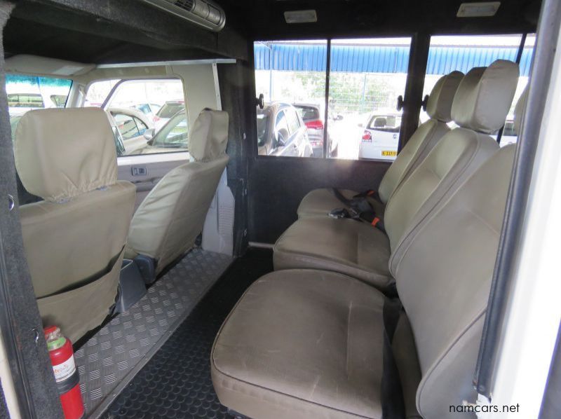 2017 Toyota LANDCRUISER 4,2 DIESEL TOURIST BUS pictures