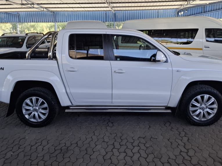 Used Volkswagen AMAROK 2.0 TDI  BI-TURBO 4-MOTION D/CAB DSG for sale in Windhoek, Namibia