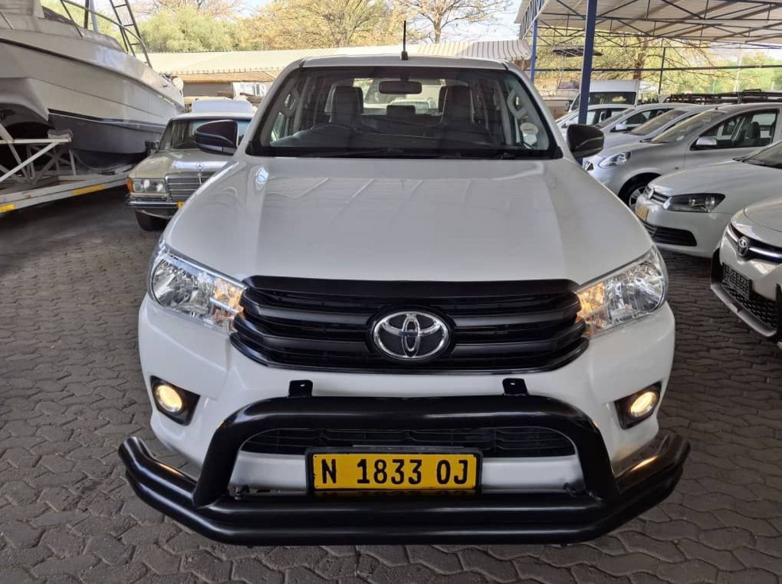 2021 Toyota HILUX 2.4 GD6 SR D/CAB MAN pictures