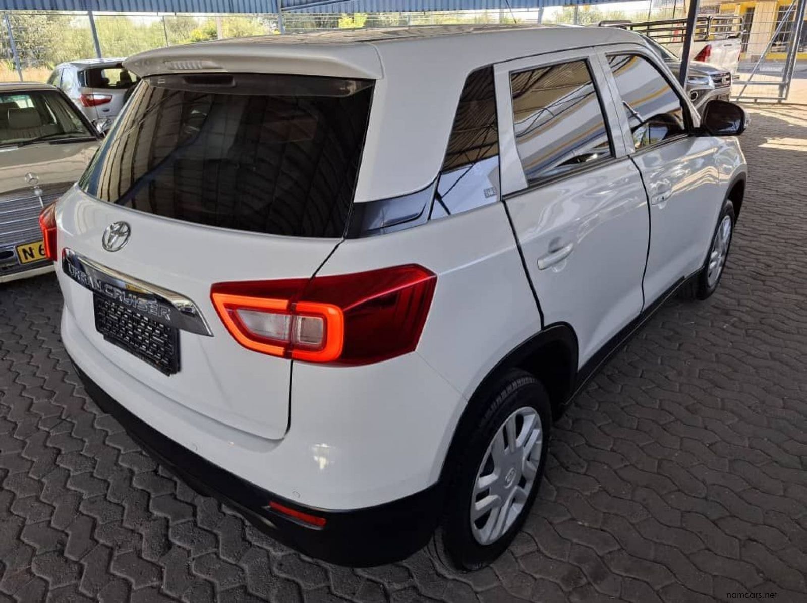 2022 Toyota URBAN CRUISER 1.5 pictures