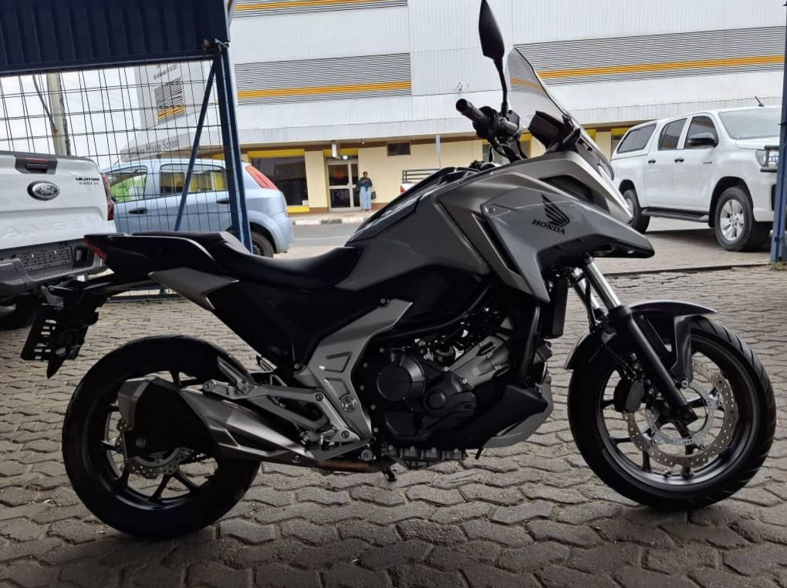 2023 Honda NC750XA pictures