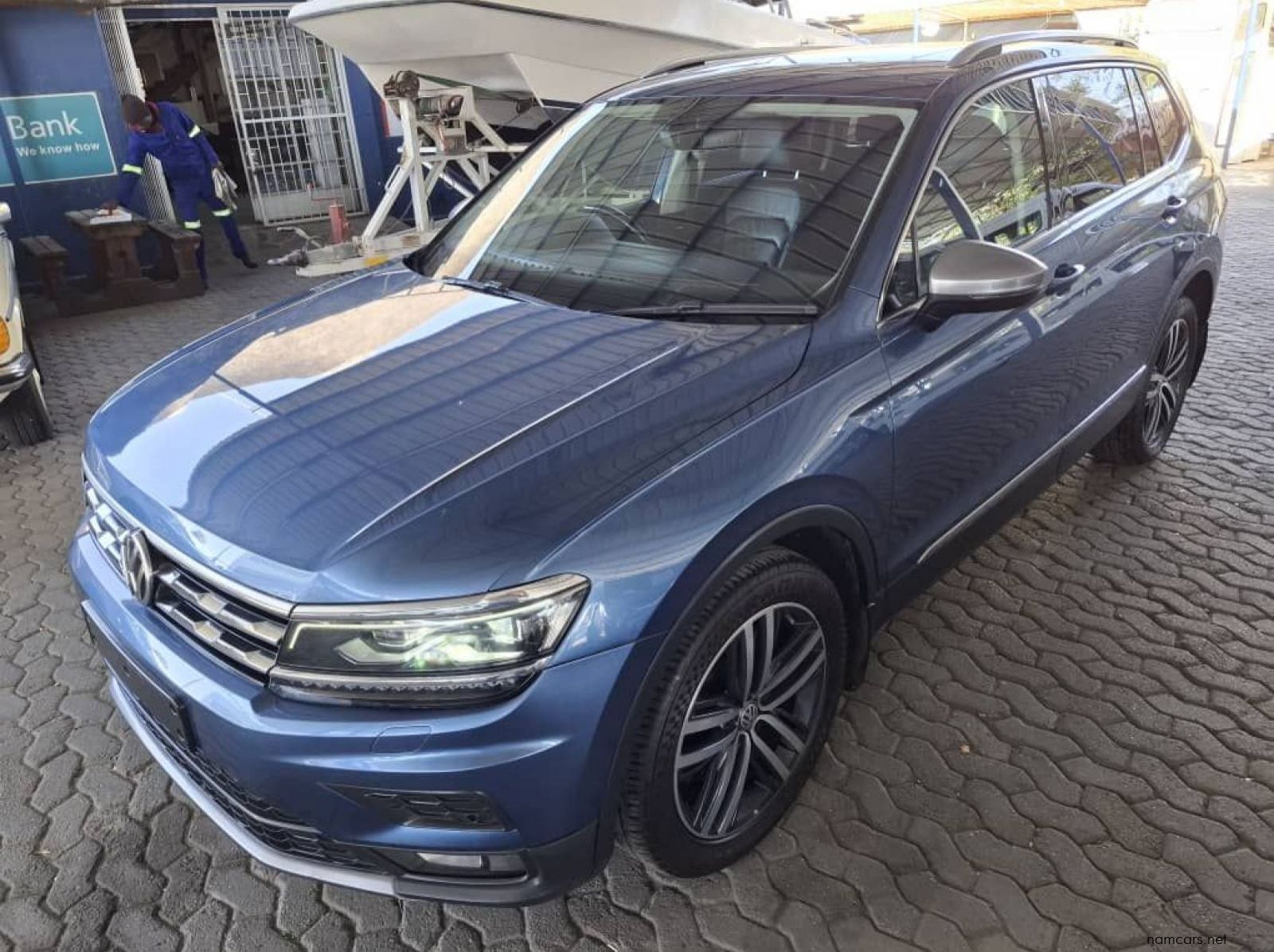 2018 Volkswagen Tiguan 2.0 TSI ALL SPACE 4-MOTION DSG pictures