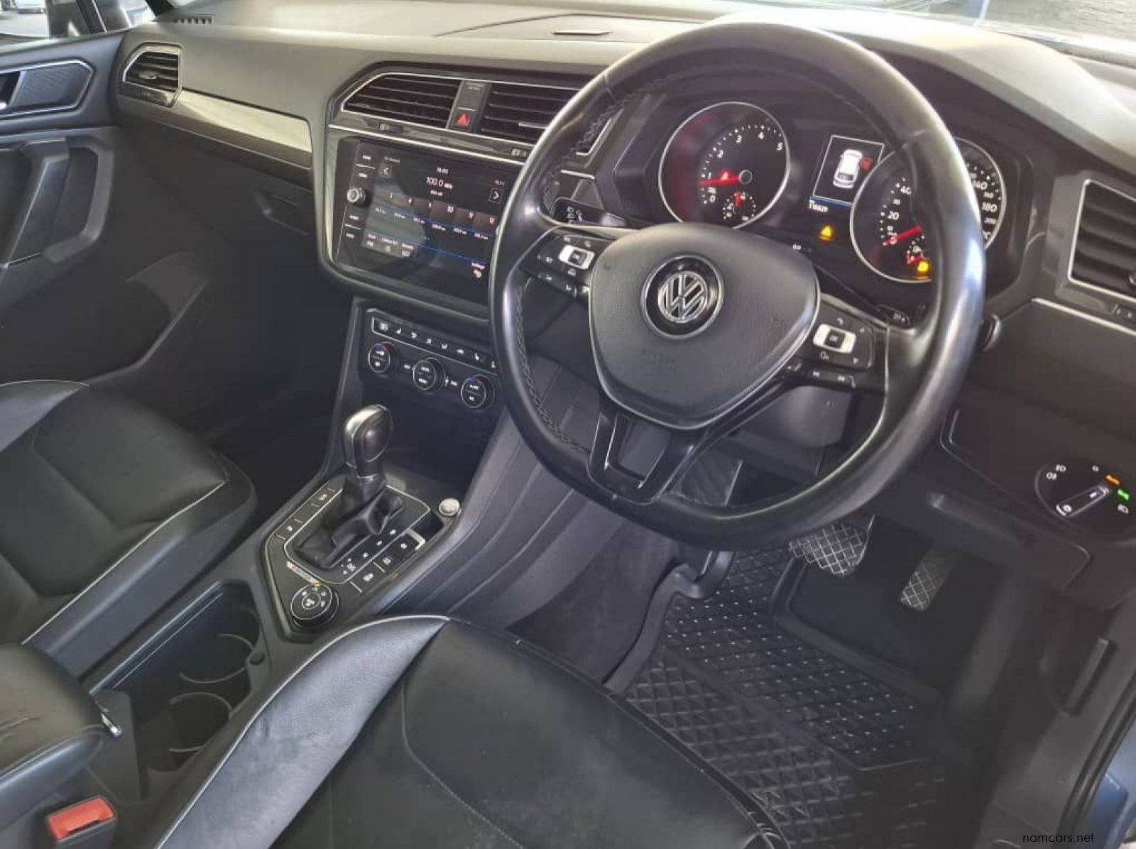 2018 Volkswagen Tiguan 2.0 TSI ALL SPACE 4-MOTION DSG pictures