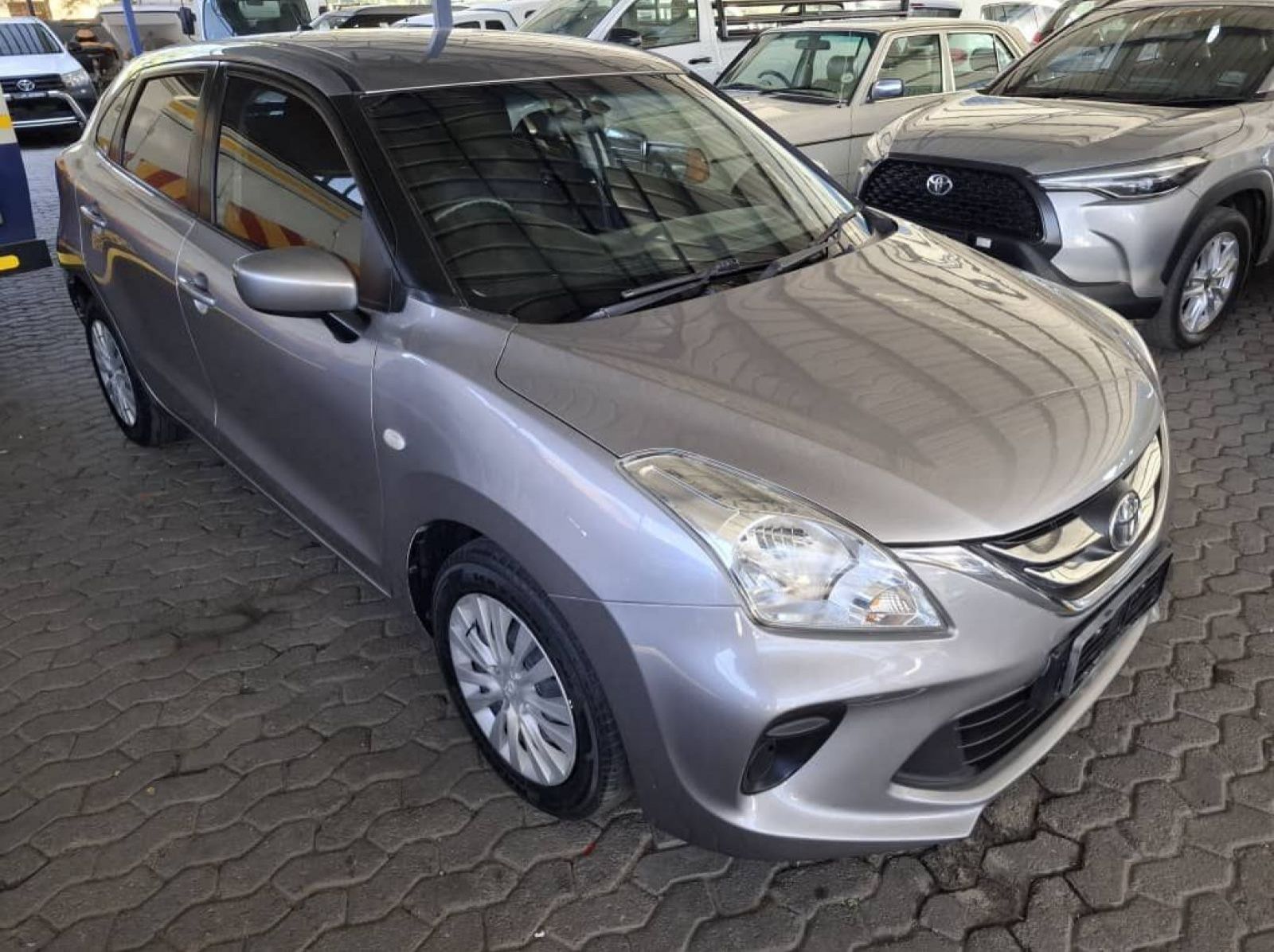 2021 Toyota STARLET  XI pictures